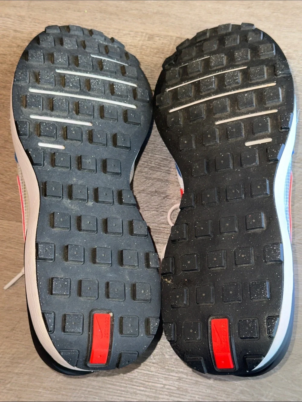 Nike Waffle One GS Running Shoes Size 7